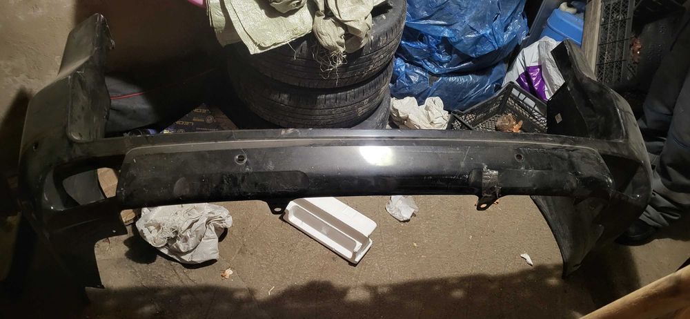 Тойота Прада бампер задни стоп