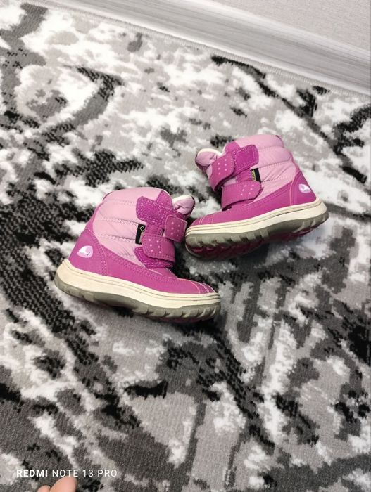 Ботинки для девочки