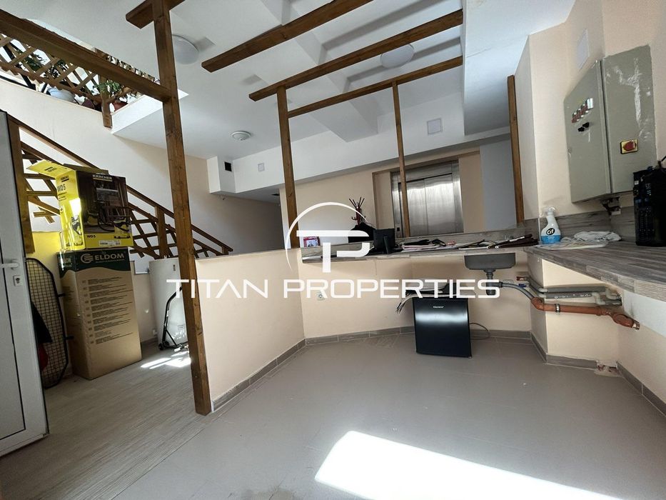 Продава се Магазин в Пловдив, Южен - 774 кв.м за 1809 €/кв.м - Снимка #1