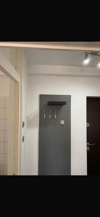 Închiriez garsonieră