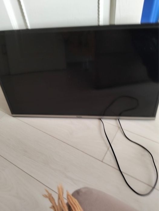 Телевизор диагональ 81 см