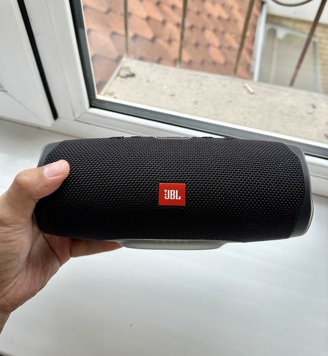 JBL Charge 4 Новый из США / Без комплекта
