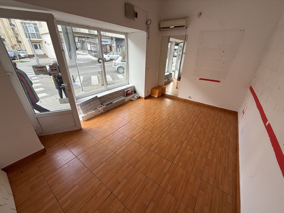 Ofer spre închiriere Spatiu Comercial Ultracentral Str I.C Bratianu