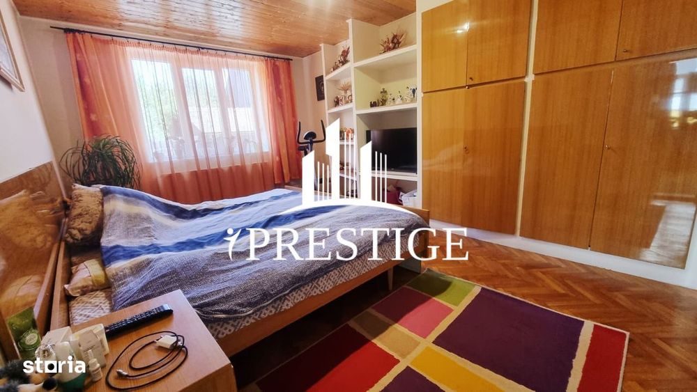 Casă Cu 2 Corpuri Clădire | 432 Mp Teren | Lazaret | Curte Și Grădină