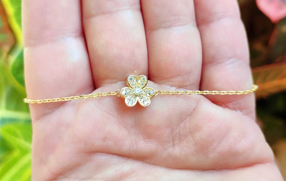 Дамска Гривна Van Cleef & Arpels - Frivole от жълто злато и диаманти