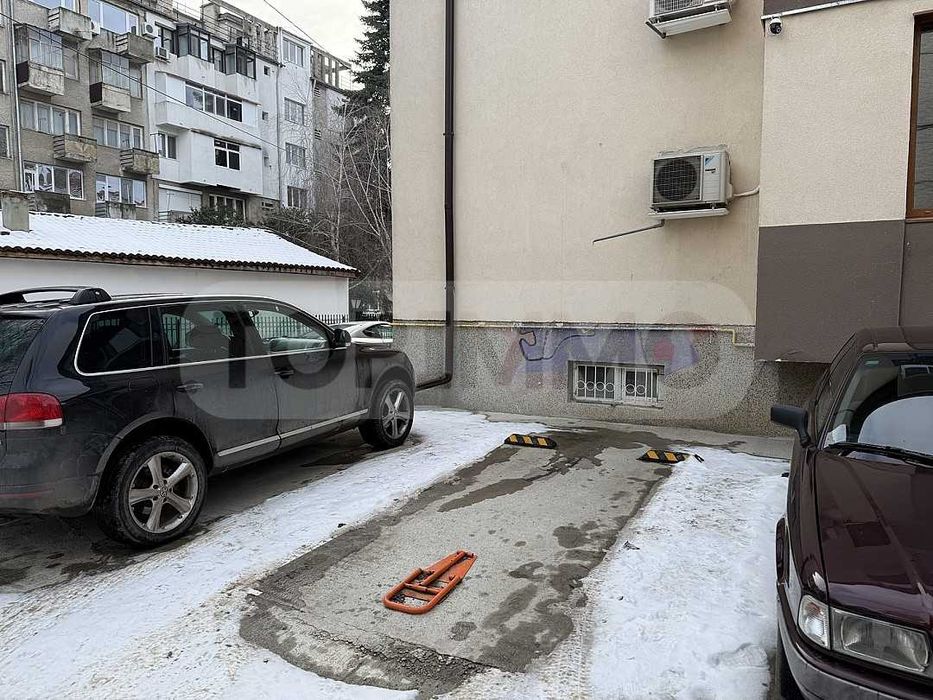 Тристаен апартамент в центъра на град Добрич