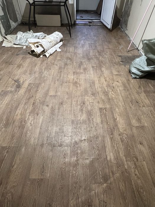 Ленолиум бу 20 кв