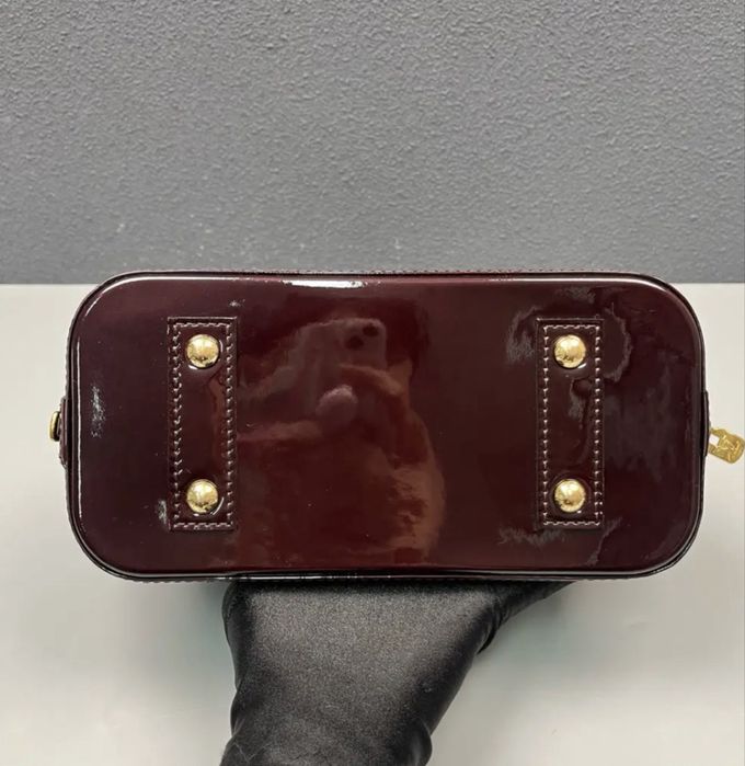 Geanta Louis Vuitton