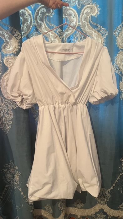 Жазға арналған ақ мини көйлек