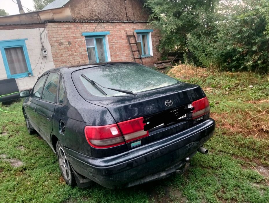 Продам Toyota Carina E