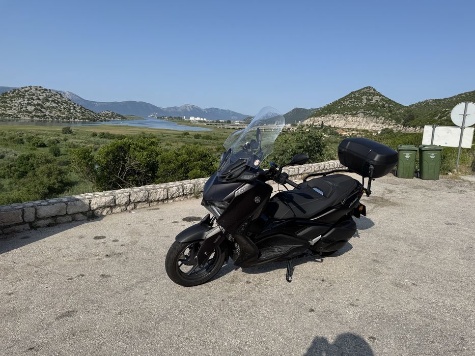 Scuter Yamaha Xmax 300 TechMax