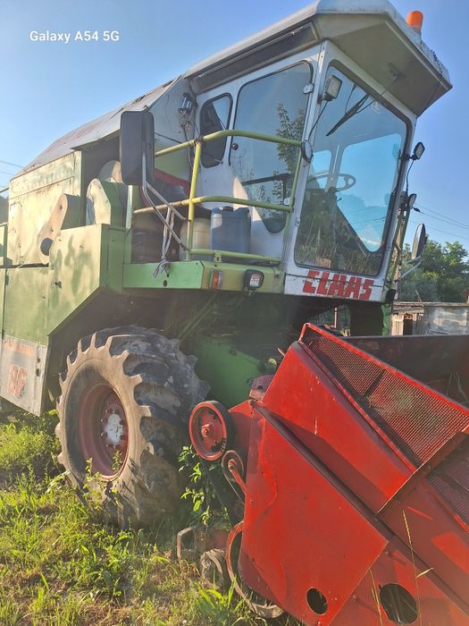 Combina agricola CLAAS  DOMINATOR 86