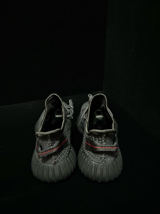 Продам кроссовки Yeezy Boost 350