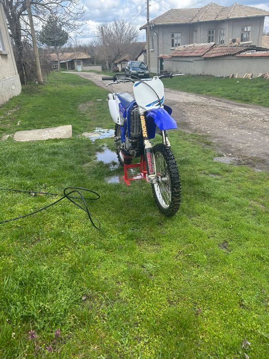 Yamaha yz250f…..