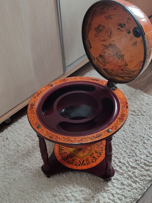 Бар-глобус (для напитков)