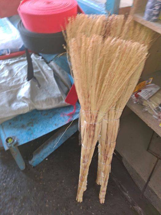 Срочна продам веники