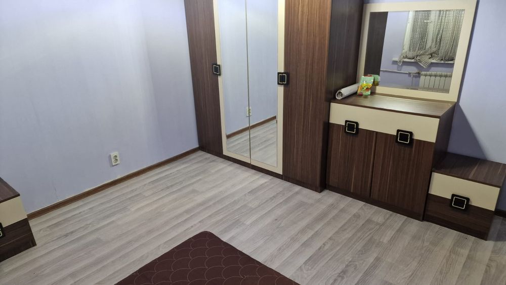 Домик в элитно районе. ЛУГАНСКОГО САТПАЕВА