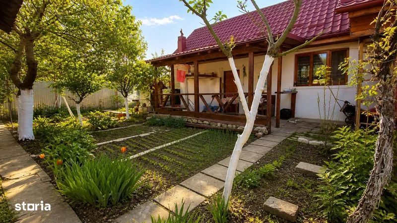Casa de vanzare 3 camere in Fagaras zona centrala