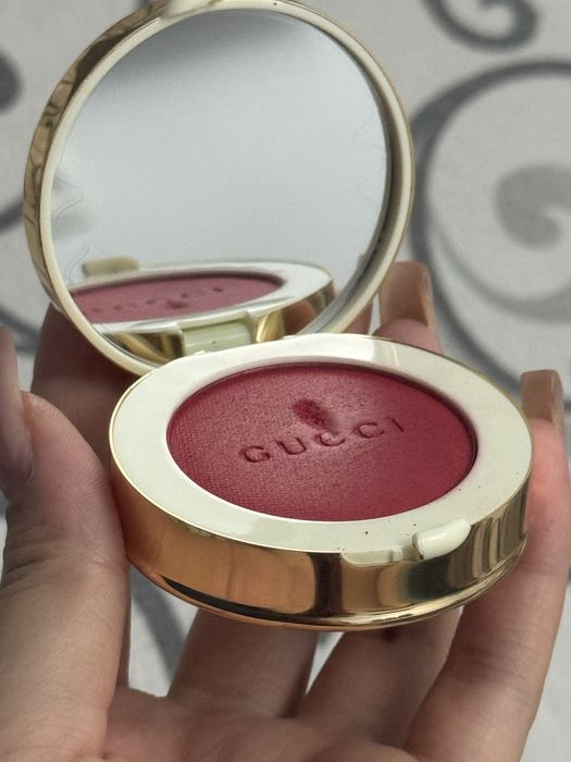 GUCCI glow blush