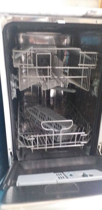 Продам посудамоечная машина.