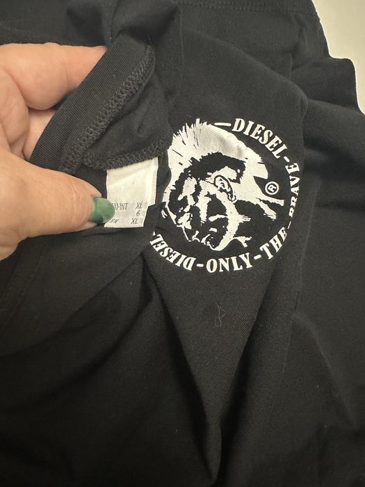 Оригинални мъжки тениски Diesel размер XL