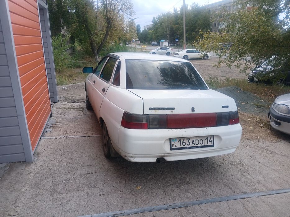 Продам ваз 2110.