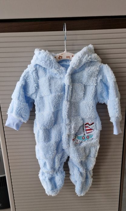 Бебешки гащеризон