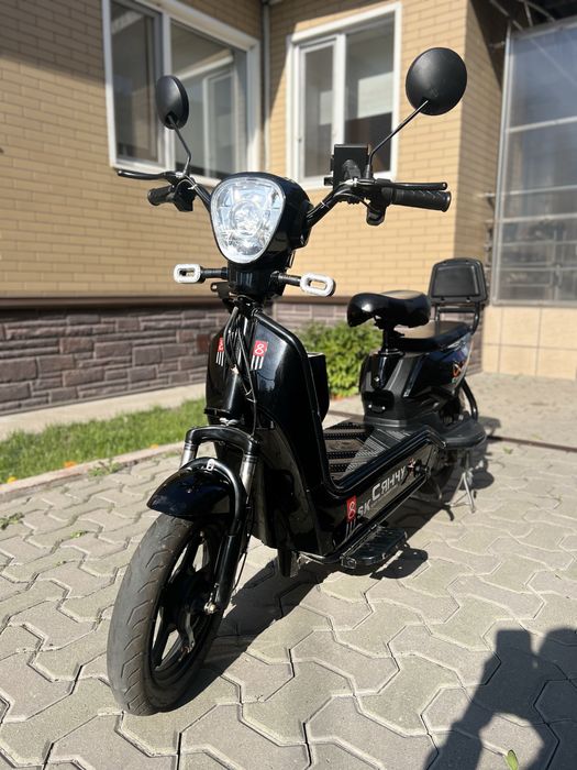 Продам электроскутер