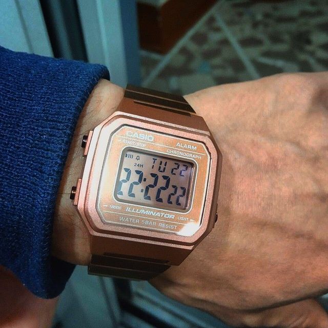 Casio brendli qul soat