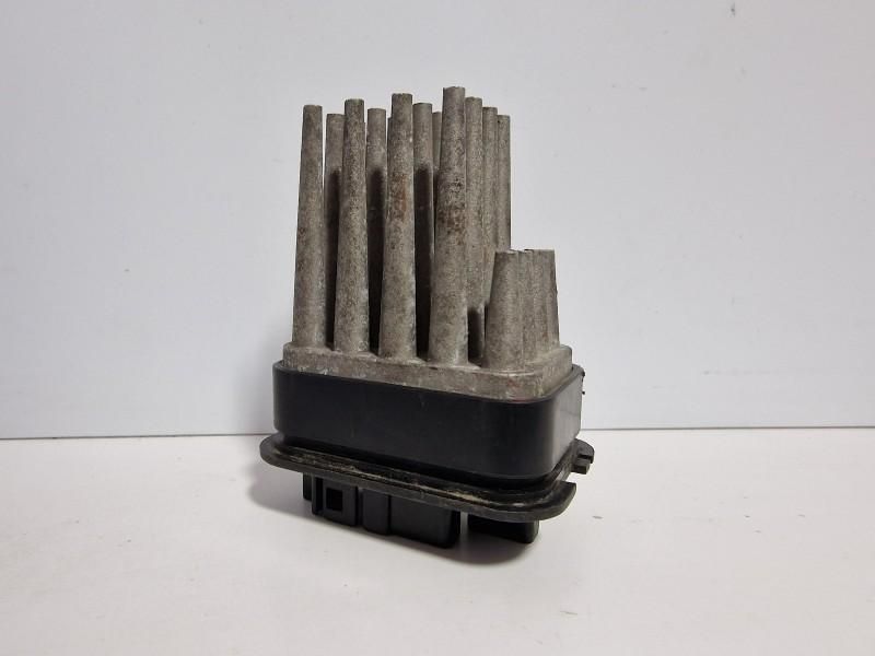 Rezistenta trepte aeroterma climatronic Opel Astra H Twintop