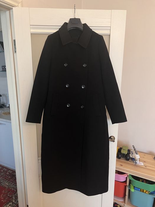 Пальто фирмы Loretta