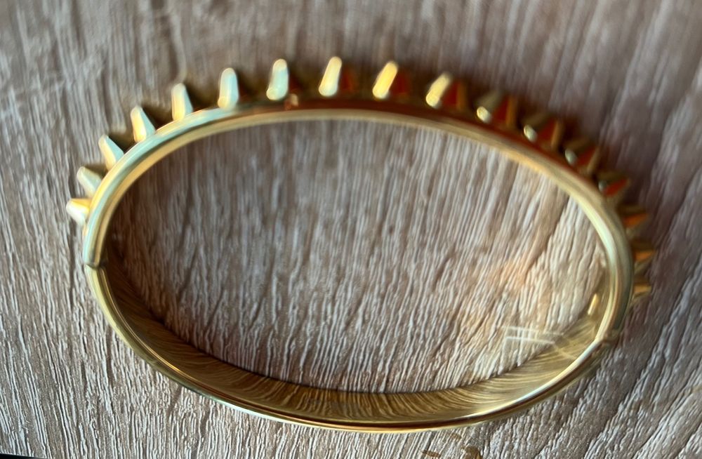 Brățară uk Ebdlad aurie