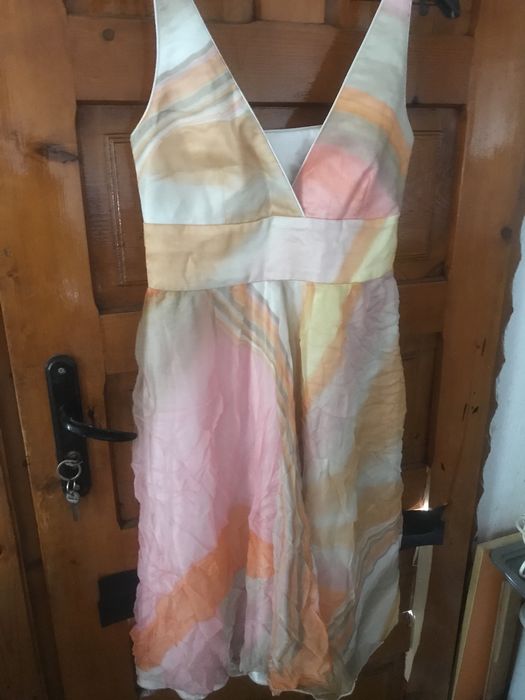 Разкошни рокли Nicole colection