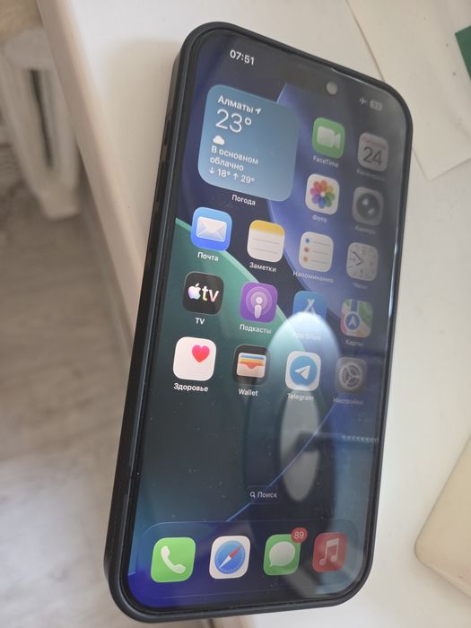Продам Iphone 16 Pro Max 512Gb
