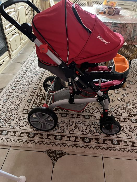 Детская коляска