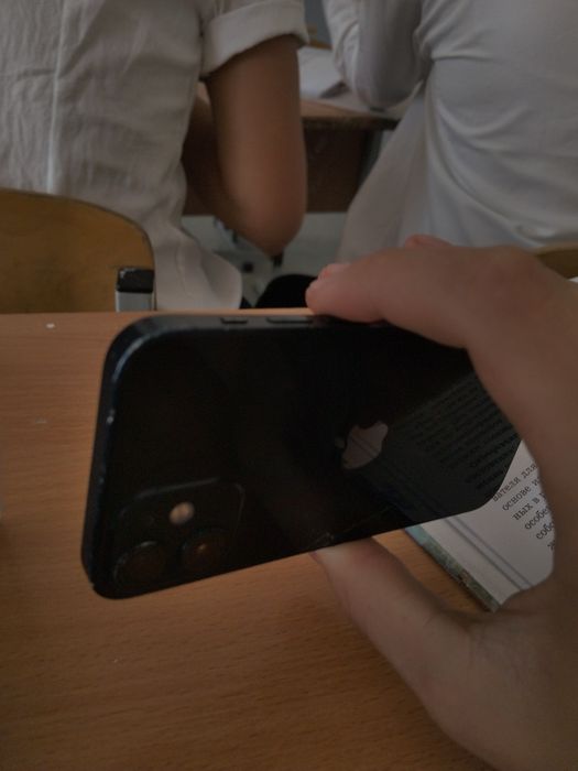 Iphone 12 mini 76