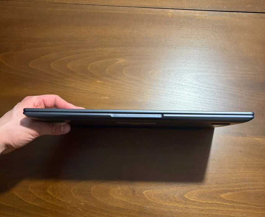 Продавам: Лаптоп Huawei MateBook D 15 (Intel Core i3)