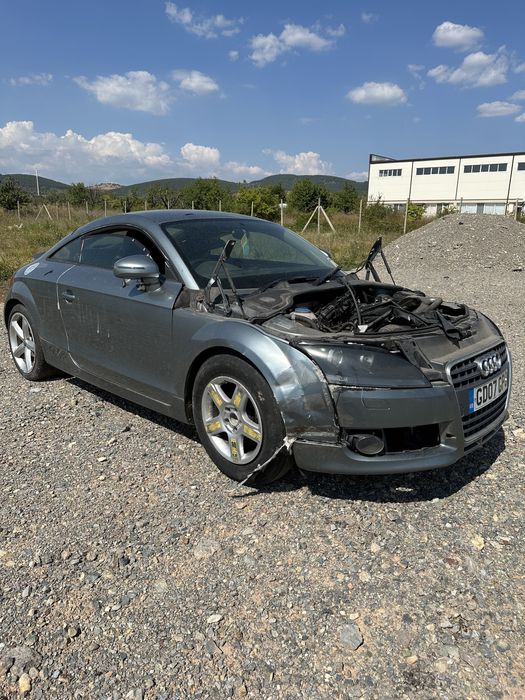 Ауди Тт 2.0тфси 200к на части / Audi tt 2.0tfsi 200hp