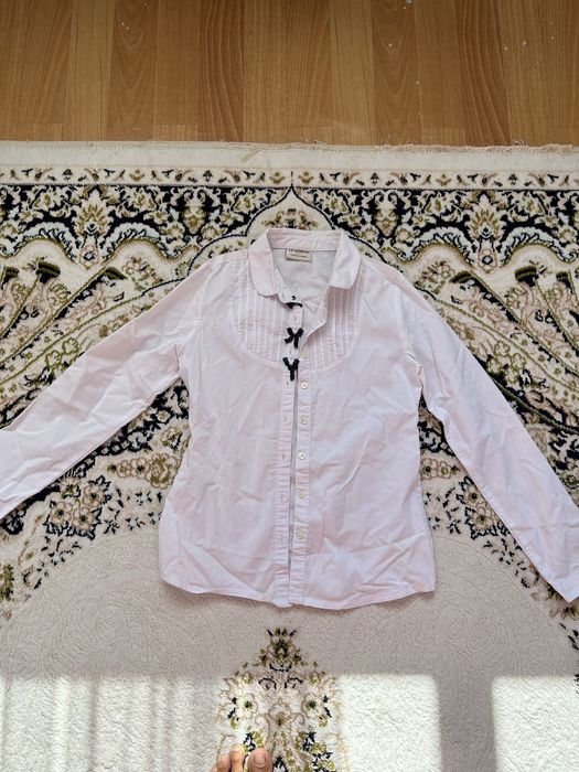 Продам одежды для школы для девочек и мальчиков