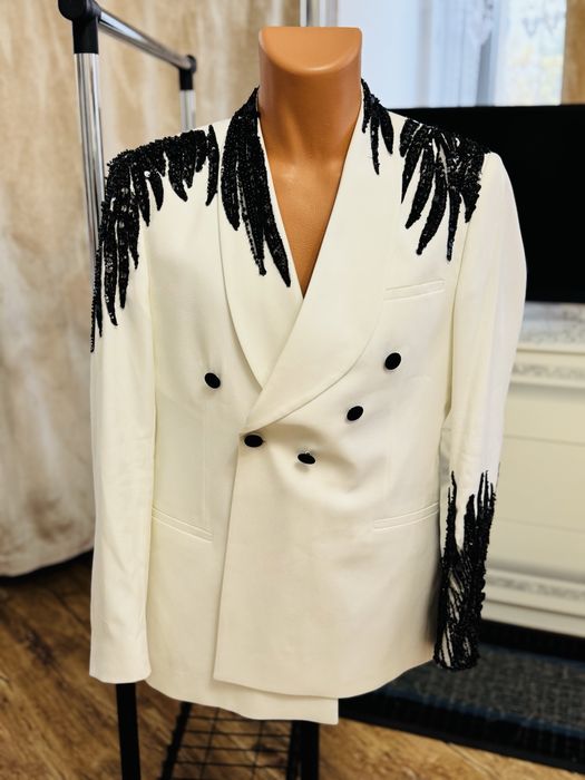 Sacou impecabil de lux.