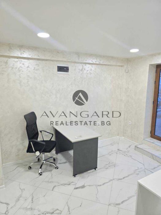 Продава се Офис в Пловдив, Кършияка - 32 кв.м за 2469 €/кв.м - Снимка #3