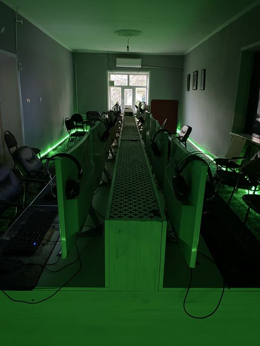 Компьютер, компьютерный клуб