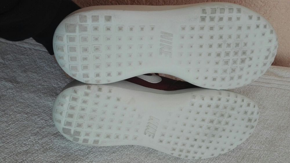 Adidași Nike nr 40