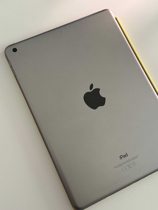 Apple iPad 6th Gen | 32 GB | Space Gray (A1893)