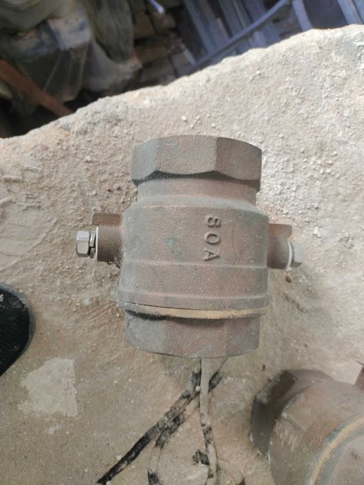 Задвижка поплавочная