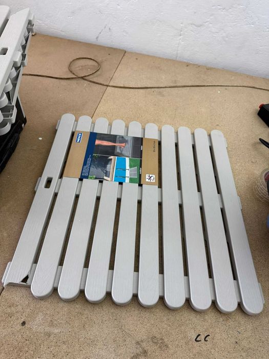 Covoras baie gri din plastic 55x55 cm Duckboard Wenko