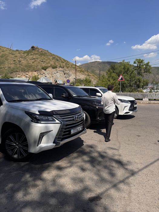Аренда Lexus LX 570 с водителем