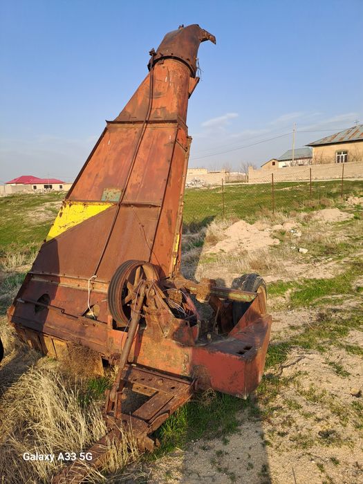 Telejka va KIR-1,5 sotiladi srochno