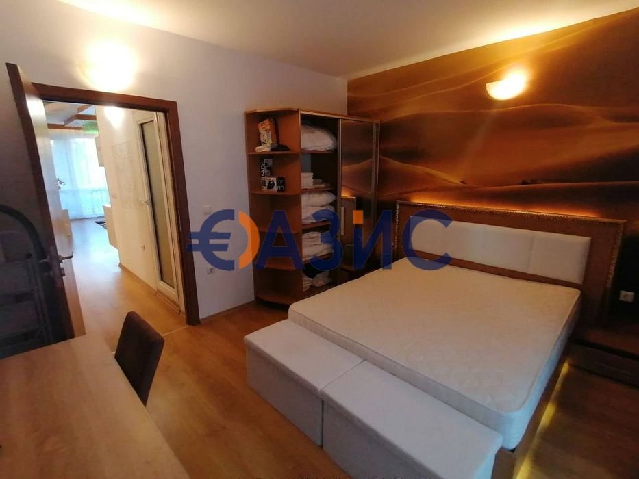 Продава се Тристаен апартамент в к.к. Слънчев бряг - 101 кв.м за 1362 €/кв.м - Снимка #12