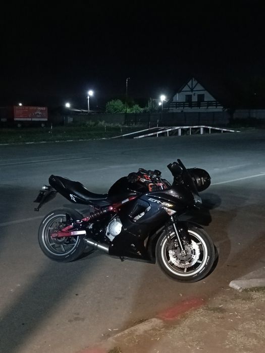 Kawasaki er6f limitat a2